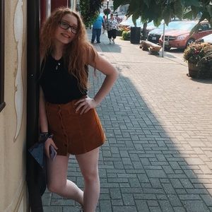 Meet your Posher, Samantha